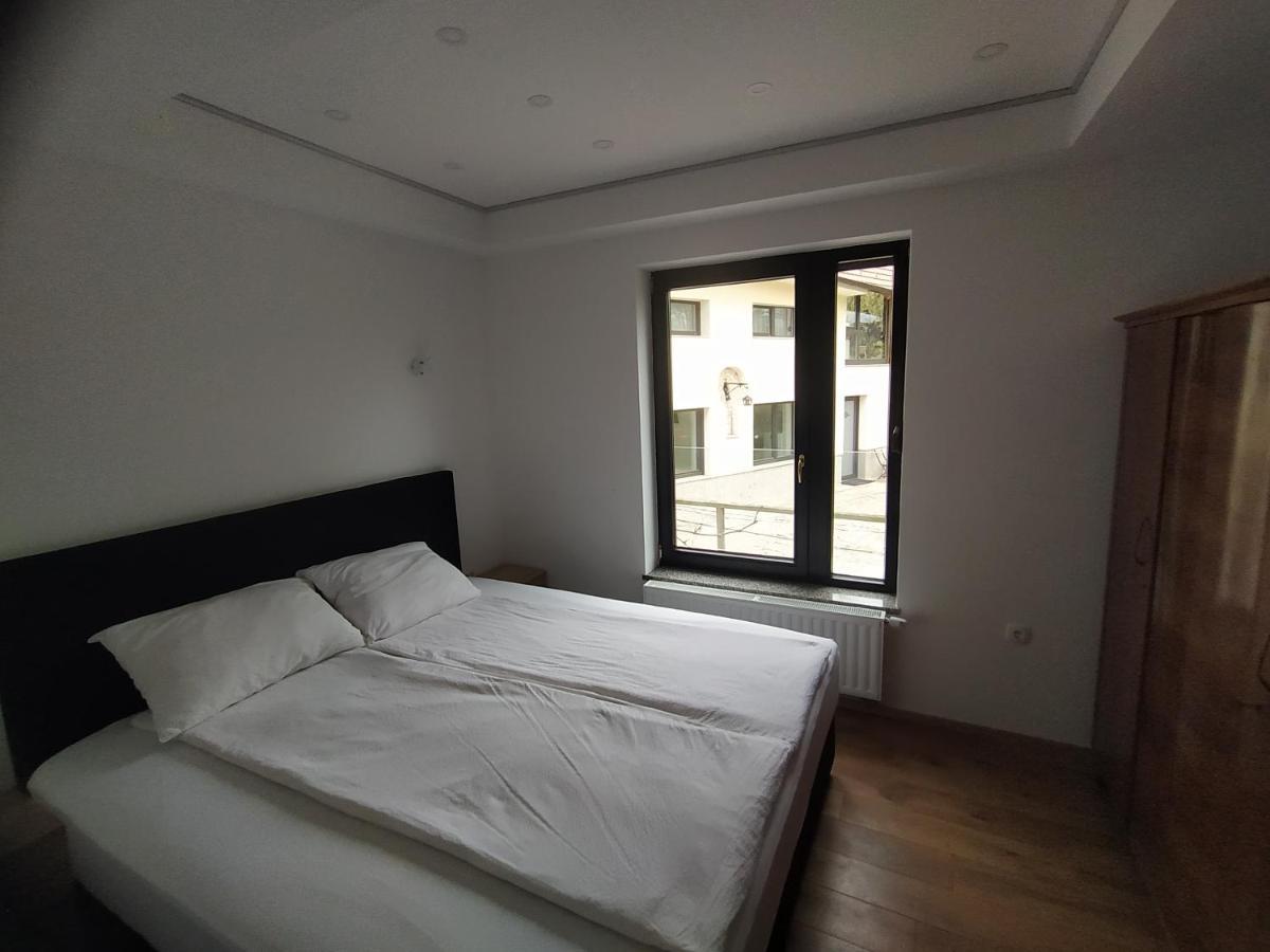 Apartmaji Maln Доленьське-Топлице Екстер'єр фото