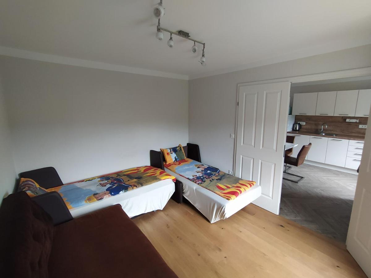 Apartmaji Maln Доленьське-Топлице Екстер'єр фото
